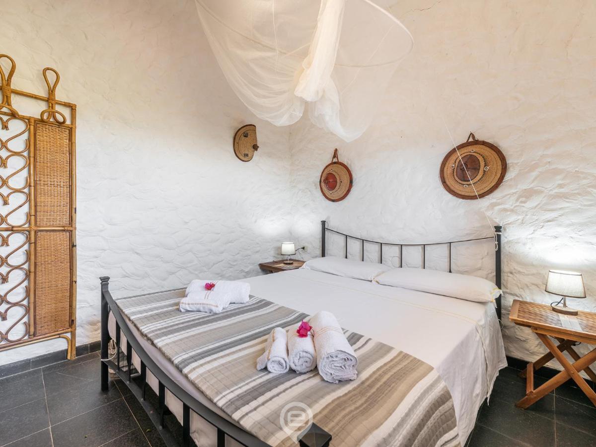House Eleonora Villa Cala Sapone Buitenkant foto